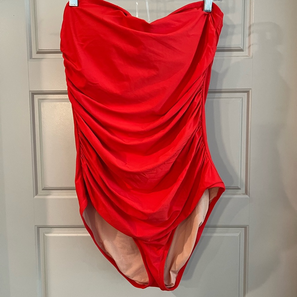 Elegant Red Women's Swimsuit ruched in sides